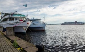 Речной порт Ульяновска повысил цены для причаливания теплоходов в 9 раз