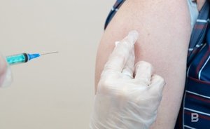 В Татарстане первую вакцину получили 2,7 миллиона человек