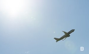 Дальнобойщик из Пакистана оказался в США, остановившись посмотреть на эвакуацию в Афганистане