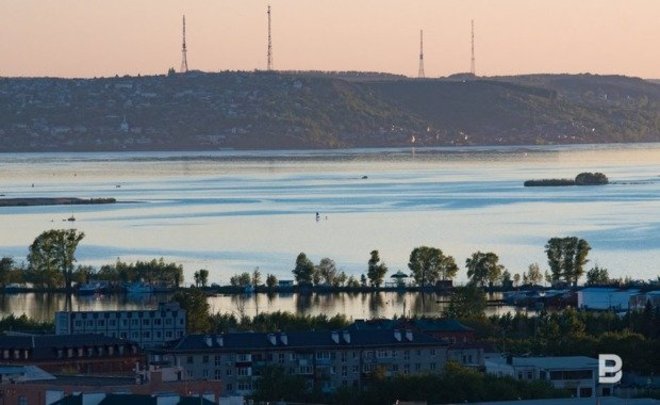 Татарстанцев предупредили о сильном ветре до 17 м/с