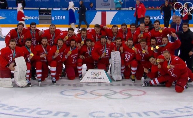 Российские хоккеисты впервые выиграли золотые медали Олимпийских игр