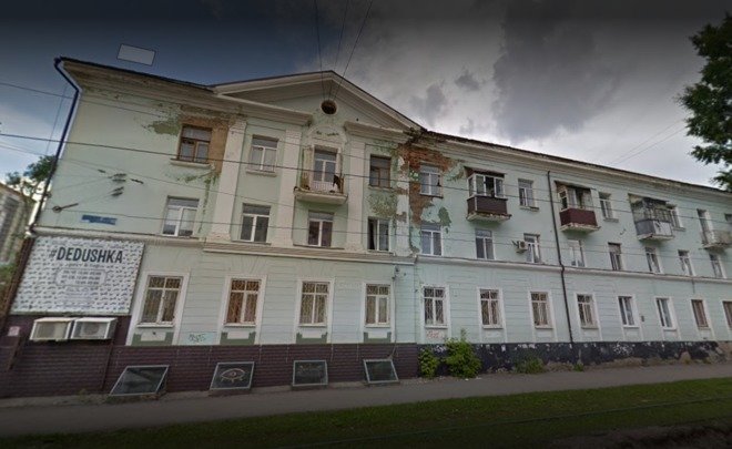 50-летняя женщина скончалась возле отдела соцзащиты в Перми