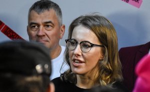 СМИ: на Первом канале отложили выход «Пусть говорят» с Собчак
