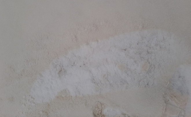 В Гидрометцентре Татарстана объяснили причину выпадения желтого снега