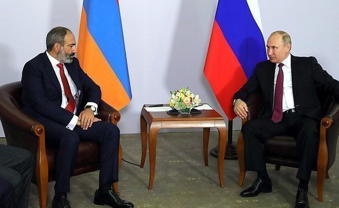 Пашинян обратился к Путину с просьбой о военной помощи