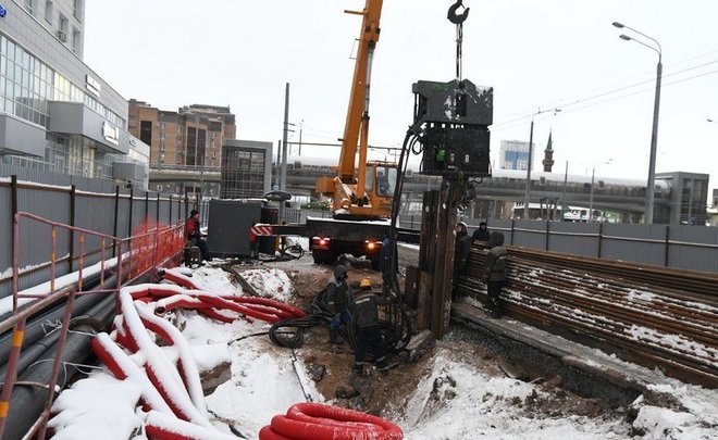 В Казани устраняют последствия провала на одном из самых старых коллекторов на Чистопольской