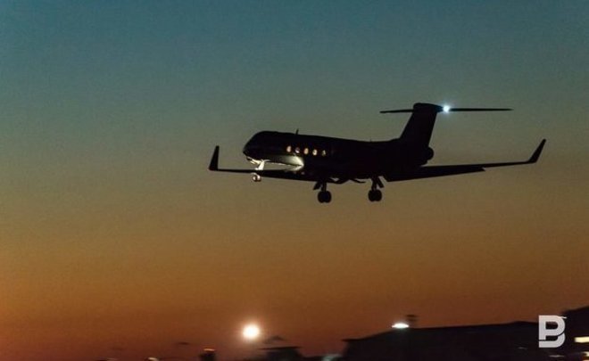 Перелет в экономклассе по России подешевел на 10,6%