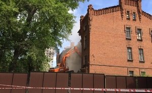 В Казани начали сносить оставшиеся здания казарм Октябрьского городка