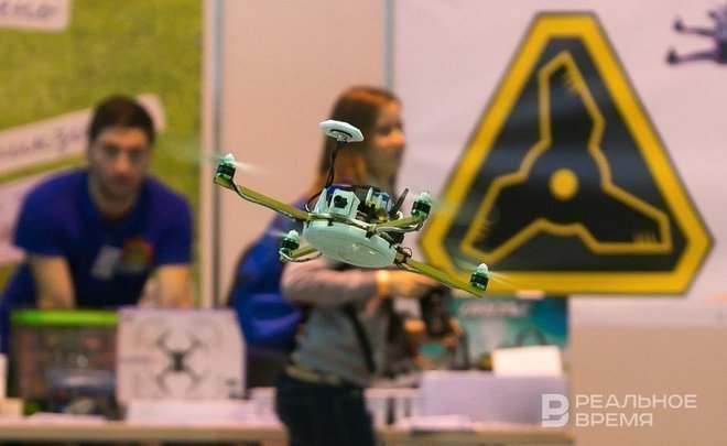 Впервые в Росавиации выдали сертификаты летной годности дронам