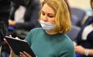 В Татарстане без попечения родителей находятся около 10 тысяч детей