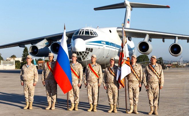 СМИ: российская ПВО в Сирии сбила на базе Хмеймим ракеты боевиков