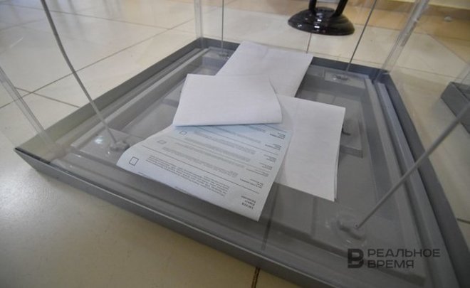 «Ведомости»: в Госдуме обсуждают вопрос о разрешении проводить выборы в период военного положения