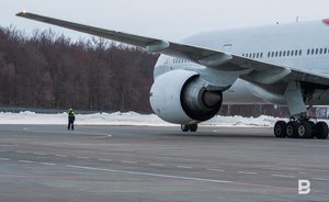 В Шереметьево из-за выкатившегося за пределы полосы самолета задержали более 30 рейсов