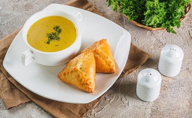 Эксперты: уход «Макдоналдса» станет трамплином для национального фастфуда, в том числе татарского