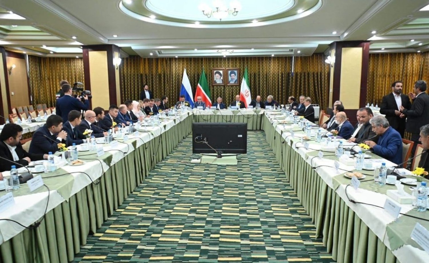 Президент Татарстана на совещании