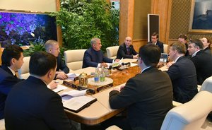 Рустам Минниханов провел встречу с гендиректором «Почты России»