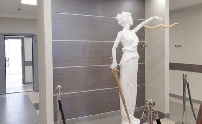 В Челнах арестовали трех подростков, обвиняемых в изнасиловании 17-летней