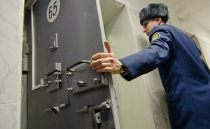 В Набережных Челнах пятеро парней получили 17,5 лет тюрьмы за изнасилование в кафе