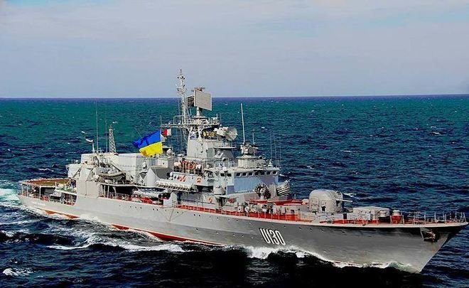 ВМС Украины обвинили Россию в таране своего буксира