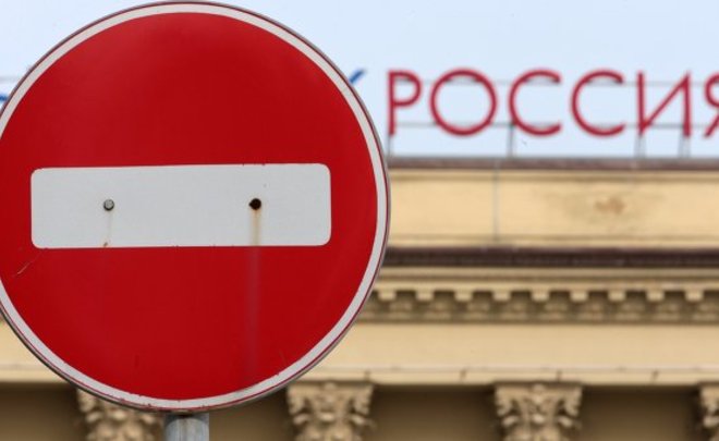 СМИ: Евросоюз планирует продлить санкции против России еще на полгода