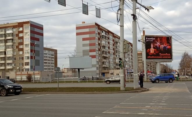 Итоги недели в Удмуртии: годовщина взрыва в Ижевске, критика главы Ленинского района и переезд елей с площади