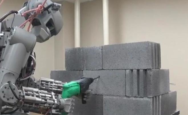 Российского робота «Федора» отправят на МКС в 2024 году