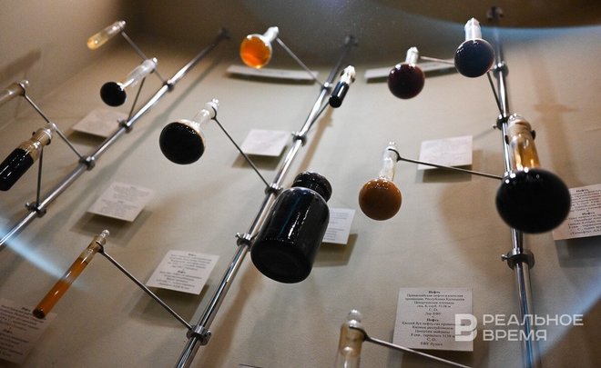 Reuters: ОПЕК+ договорились о новом сокращении добычи нефти