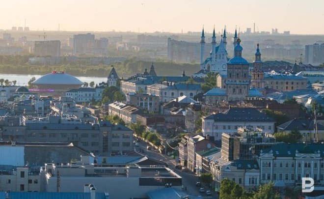 Празднование Дня России в Казани: выступление «Братьев Грим» и открытие 50-метрового флагштока