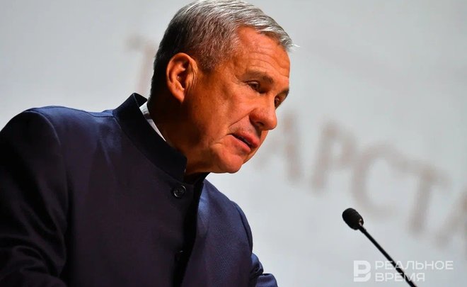 Рустам Минниханов поручил взять на контроль вопросы обслуживания общественных пространств