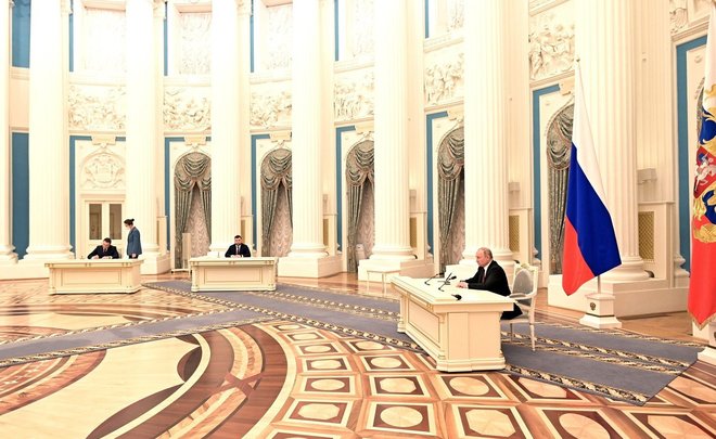 В ДНР и ЛНР ратифицировали договор о дружбе c Россией