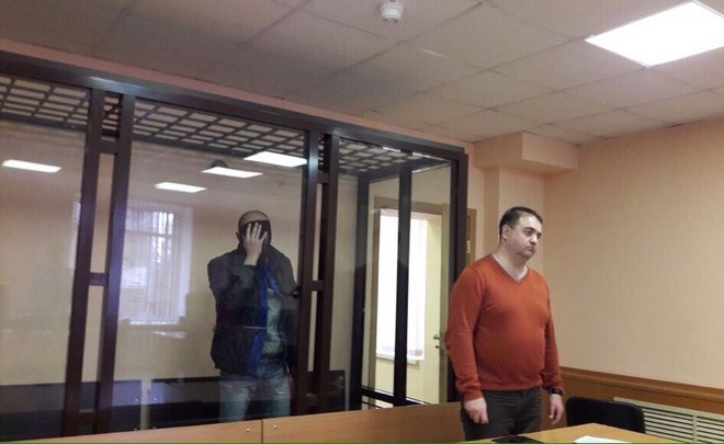 Казанский суд продлил срок задержания двум участникам погрома-пробежки в «Алтыне»