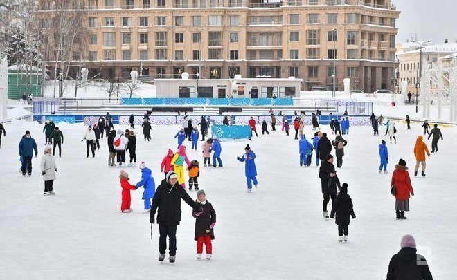 В Казани из-за сильных морозов до четверга закроются катки и пункты проката