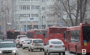 Мэрия Казани объяснила образование пробок на пригородных дорогах