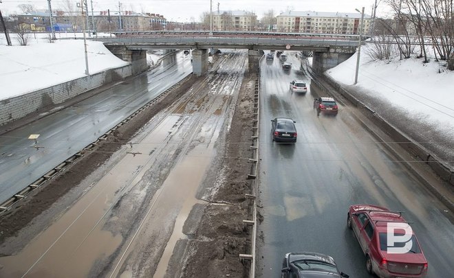 Власти Казани заявили о ремонте половины дорог в городе