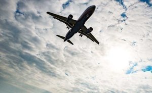 Вылетевший из Симферополя самолет вернулся в аэропорт из-за проблем с закрылками
