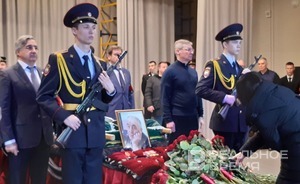 Рустам Минниханов выразил слова соболезнования близким Рафила Нугуманова