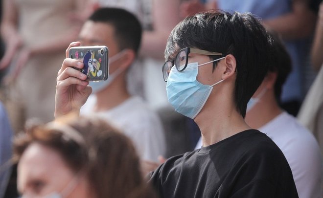 Главное о коронавирусе на 25 декабря: Китай перестал публиковать сводки по заражениям, 324 млн тестов на COVID