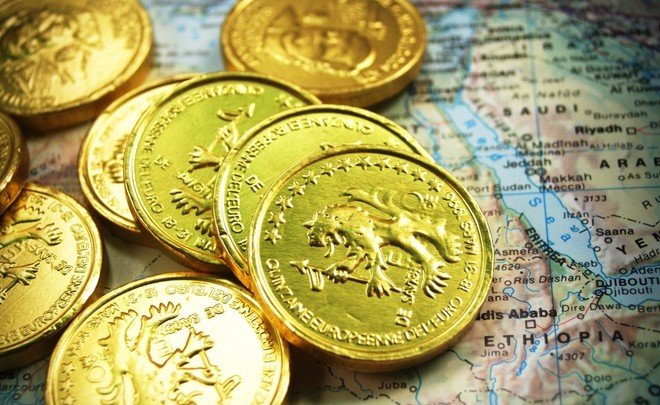 Сбербанк зафиксировал рекордный приток денег в Россию из-за опасения санкций