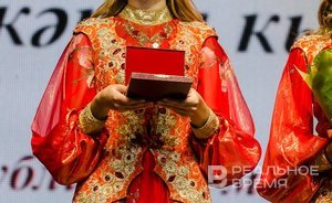 В Казани учредили нагрудный знак «Почетный работник системы образования»