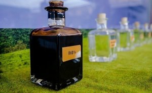 Цена нефти Brent опустилась ниже $69 за баррель впервые с конца мая