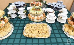 В Казани представили книгу о татарской кухне к 100-летию ТАССР