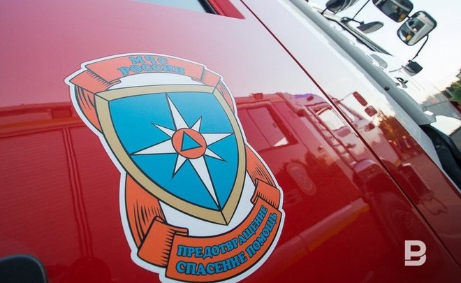 В одной из квартир в Казани произошел пожар — была спасена женщина